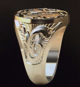 The Windsor Masonic Ring Gold Side